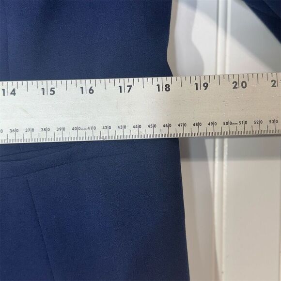 Laundry by Shelli Segal Navy Cropped Blazer Size 14 Stretch Workwear Minimalist - Picture 4 of 8